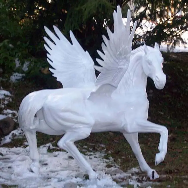 Noël en plein air en fiber de verre grandeur nature cheval avec des ailes statue pour la décoration