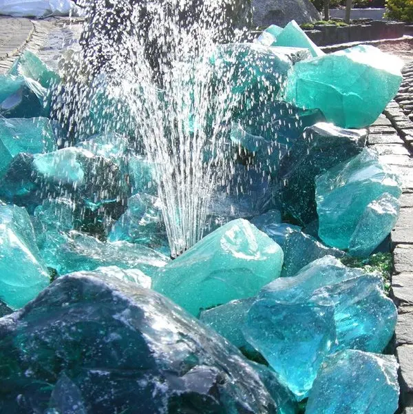 Decoración de jardín de grado one, piedra natural grande de cristal azul