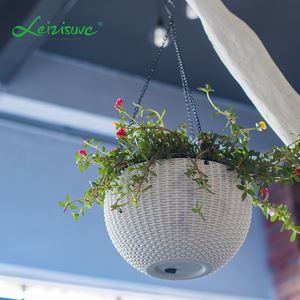 Leizisure <span class=keywords><strong>ronda</strong></span> de riego colgante de pared cesta de jardín de plástico maceta pote de flor para balcón Decoración - Product Image 6