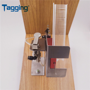 Outil de marquage pneumatique TM3001 pour la fixation des chaussettes, des serviettes, des gants, des machines d'étiquetage - Product Image 6