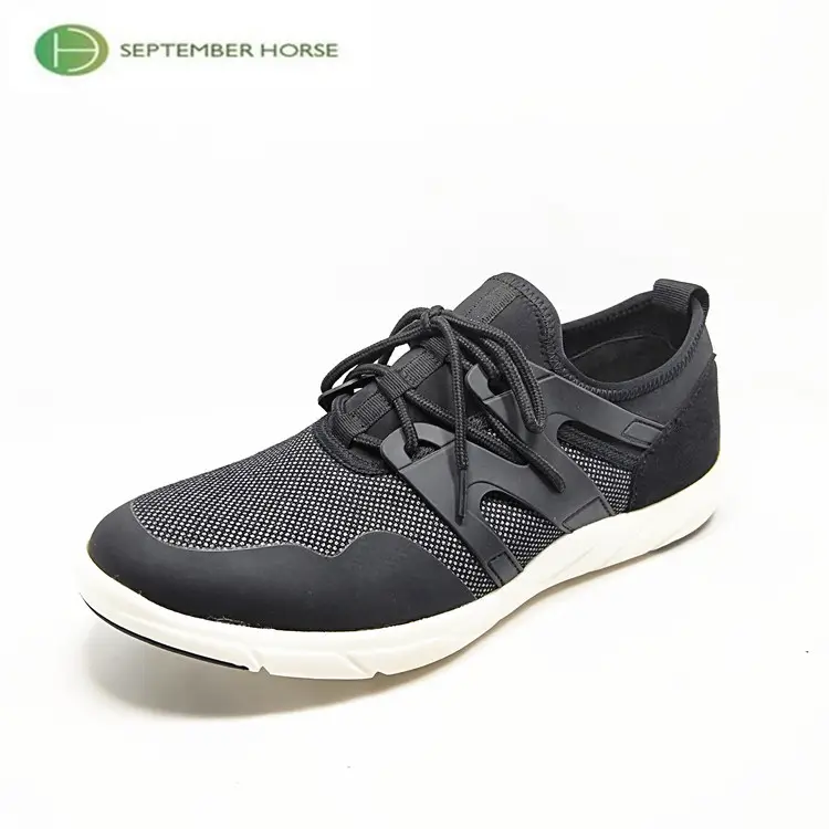 Fashion Pria Sneakers Hitam Kasual Bernapas Kasual Sepatu