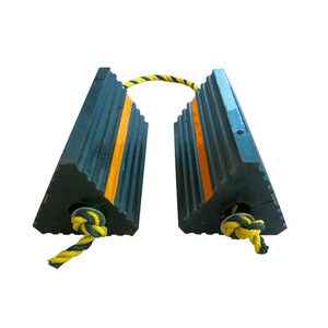 High Quality Heavy Duty Parking Equipment Rubber Stopper Aircraft <strong>Chock</strong> with Fabric Rope <strong>Wheel</strong> <strong>Chock</strong> - Product Image 4