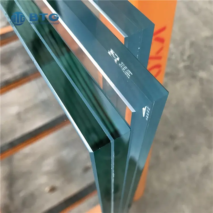 建築デザインカーテンウォール10.76mm PVBフィルムクリア強化合わせガラス中国メーカー