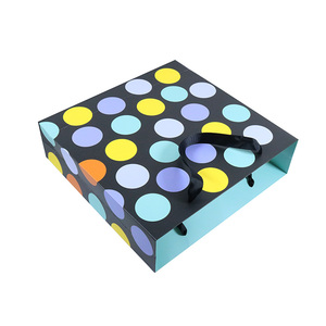 Nuevo diseño elegante de gran tamaño de cinta mango blanco bolsa de papel de embalaje para tienda de ropa - Product Image 5