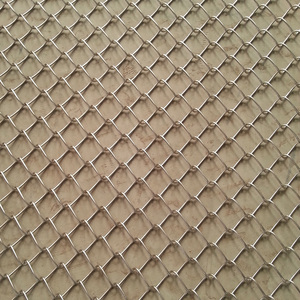 Siklonik örgü galvanizli çelik tel ekran zincir bağlantı örgü dokuma düz örgü bükme yüksek kaliteli siklon örgü - Product Image 2