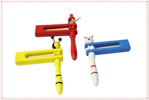 Clapet à main éducatif en bois pour enfants Tip-Top Noise Maker Toy - Product Image 5