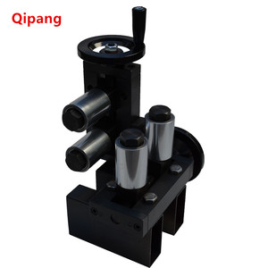 รางลวดและสายเคเบิล Qipang แบบลูกกลิ้งยึดติด รุ่น QP25-110 - Product Image 2
