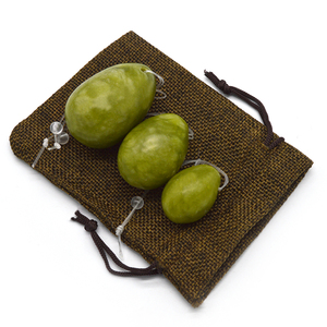 Offre Spéciale : Ensemble d'œufs de Yoni en Jade Xiuyan Naturel <span class=keywords><strong>pour</strong></span> le Bien-être Féminin – Oeuf de Cristal Authentique et Réutilisable <span class=keywords><strong>pour</strong></span> l'Exercice du Plancher Pelvien - Product Image 3
