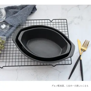 Fabricants de haute qualité en céramique de style chinois cuit pan pas cher prix noir porcelaine micro-ondes plaque
