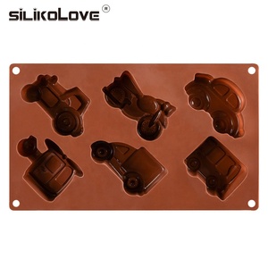 Molde de silicona con forma de <span class=keywords><strong>coche</strong></span> de dibujos animados de 6 cavidades, molde para hornear galletas, gelatina helada, artesanía de azúcar, <span class=keywords><strong>Fondant</strong></span>, herramientas de decoración de pasteles - Product Image 6