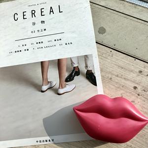 Label's watch out the leather's Red imports Korean collagen lip mask - Product Image 2