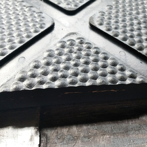 防滑易清洁马牛橡胶稳定马垫 - Product Image 4