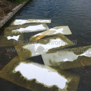 <span class=keywords><strong>Pad</strong></span> Penyerap Minyak Putih Polos - Product Image 4