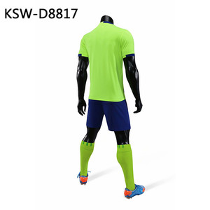 Uomini di sport kit jersey di <span class=keywords><strong>calcio</strong></span> giovanile set di uniformi della <span class=keywords><strong>squadra</strong></span> di <span class=keywords><strong>calcio</strong></span> maglie <span class=keywords><strong>pantaloncini</strong></span> all'ingrosso - Product Image 2