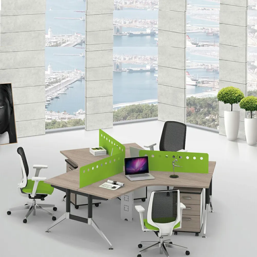 La computadora de escritorio de mesa abierto de estación de trabajo de oficina de muebles de oficina moderno de 3 persona estación de trabajo