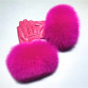 High Quality Fashionable Ladies Wearing Natural Sheep Fur Skin Gloves with Real Fox Fur Genuine Leather Gloves Fur Cuff