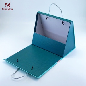 Boite en carton de luxe avec logo personnalisé, nouveau, en forme de triangle, pour emballage de boîte-cadeau de rose, livraison gratuite - Product Image 2
