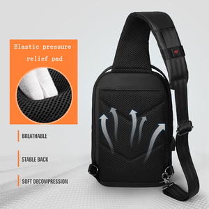 Sacs promotionnels FENRUIEN, sac à bandoulière pour homme avec port de charge USB personnalisé, sacs de voyage et de sport durables pour garçons, 2023 - Product Image 6