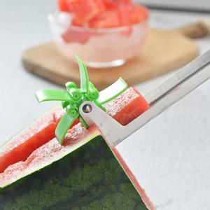 OFFERTA SPECIALE 2021: Tagliacubetti di Anguria in Plastica a Forma di Mulino a Vento, Affettatrice per Frutta e Verdura, Taglia Melone - Product Image 1