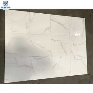 24x24 chinesische billige voll polierte glasierte Carrara Marmorboden und Wandfliesen mit Preis in Pakistan