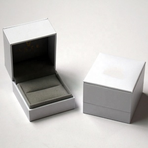 Nhà Máy bán hàng nhựa đồ trang sức bao bì hộp nhẫn vòng cổ bông tai hộp đồ trang sức hộp trường hợp đóng gói - Product Image 3