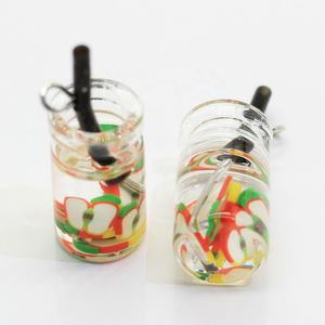 Nieuwe Leuke Vruchtensap Fles Ontwerp Charms 3D Hars Fruit Drink Fles Hanger Oorbel Charm Voor Sieraden Accessoires - Product Image 4
