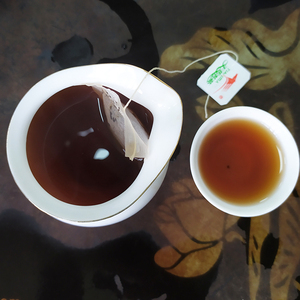Chine Usine 1.6g * 100 sachets de thé <span class=keywords><strong>Puer</strong></span> Thé pour Restaurant Thé Bon Prix Compétitif - Product Image 2