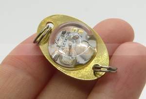 Mini luz de pesca LED de 3 cm, 5 colores, forma de ojo bajo el agua, cebo de pesca de calamar - Product Image 4