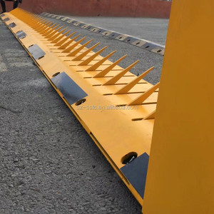 Personalizada de fábrica durable tráfico púas de asesino spike barrera - Product Image 1