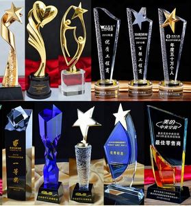 Hoge Kwaliteit Custom Gegraveerd Logo Kristal Acryl Trofee Sport Award Souvenir Vervaardigd In China Fabriek Plastic Ambachten - Product Image 2
