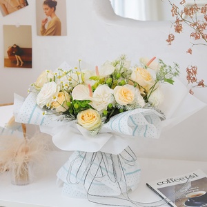 Xu Hướng Thời Trang DIY Florist Đóng Gói Nhà Máy Giấy Thêm 6 Màu Hàng Tồn Kho 60Cm * 60Cm Giấy Gói Nhựa Bán Buôn - Product Image 3