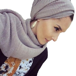 Écharpe plissée en polyester chiffon respirant de qualité supérieure, taille 180 <span class=keywords><strong>x</strong></span> 90 cm, pour femmes arabes - Product Image 2