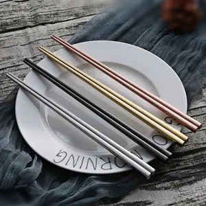 <span class=keywords><strong>Palillos</strong></span> Coreanos <span class=keywords><strong>de</strong></span> <span class=keywords><strong>Acero</strong></span> Inoxidable y Titanio en Color Personalizado para Sushi, Regalos <span class=keywords><strong>de</strong></span> Boda y Recuerdos - Product Image 3