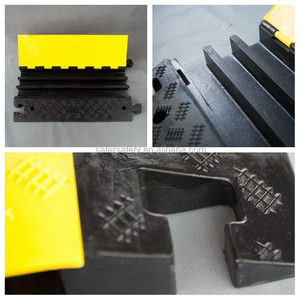 Protection <span class=keywords><strong>de</strong></span> voiture en caoutchouc et pvc jaune veste en caoutchouc protection <span class=keywords><strong>de</strong></span> <span class=keywords><strong>câble</strong></span> <span class=keywords><strong>de</strong></span> <span class=keywords><strong>sol</strong></span> - Product Image 6