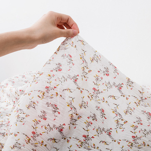 Calidad transpirable fresco lunares y estampado floral tejido crepe tela de gasa - Product Image 3