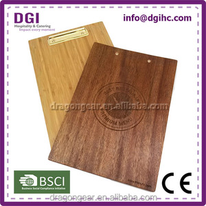 planche de bois pas cher 4 trous en métal clip équipement de <span class=keywords><strong>restaurant</strong></span> en bois menu titulaire conseils pour le monde entier - Product Image 5