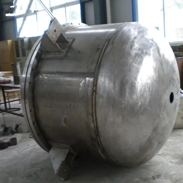 चीन फैक्टरी रासायनिक उर्वरक भंडारण उपकरण कार्यक्षेत्र और क्षैतिज प्रकार टाइटेनियम ईंधन भंडारण टैंक