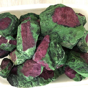 หิน Epidote ทับทิมดิบ,ธรรมชาติหยาบ - Product Image 5