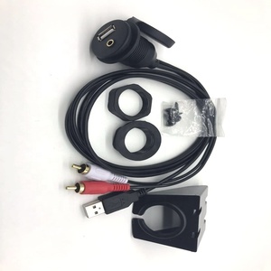 La instalación en el vehículo de <span class=keywords><strong>USB</strong></span> 2,0 <span class=keywords><strong>jack</strong></span> de audio de 3,5mm <span class=keywords><strong>a</strong></span> 2rca de extensión de <span class=keywords><strong>cable</strong></span> - Product Image 4