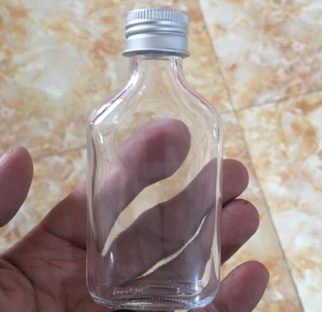 100ml 200ml 250ml 350ml Customized Elegant Mini Liquor Glass Bottle Glass Spirit Bottle