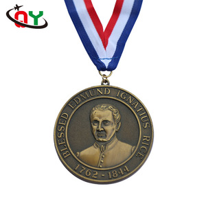 <span class=keywords><strong>Venta</strong></span> caliente <span class=keywords><strong>de</strong></span> alta calidad <span class=keywords><strong>de</strong></span> Metal personalizado en blanco oro metal antigua medallones - Product Image 5