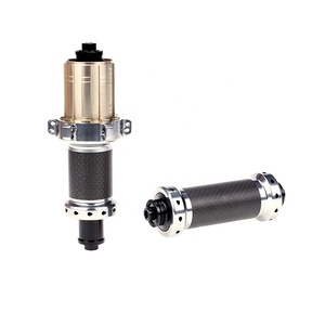 ARC RT-028F/RCB 4.2mm avant 14G * 18H arrière 14G * 21H droit DT structure en carbone moyeux de vélo de route - Product Image 2
