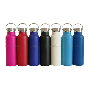 Doble pared de diseño de aislamiento al vacío de 21 oz de agua de acero inoxidable botella de deporte <span class=keywords><strong>para</strong></span> regalo - Product Image 1