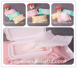 <span class=keywords><strong>Papier</strong></span> de soie humide jetable de 80 feuilles Lingettes humides pour le nettoyage des soins de la peau des bébés Lingettes nettoyantes jetables pour les <span class=keywords><strong>mains</strong></span> - Product Image 4