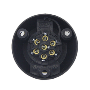 Largement utilisé supérieure qualité 7 broches <span class=keywords><strong>remorque</strong></span> queue lumière électrique socket - Product Image 1