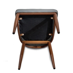 Grosir Furnitur Ruang Makan Mewah Kursi Makan Kulit Berlapis Kain Antik - Product Image 6