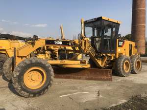 Niveleuse Cat 140K d'occasion en bon état à vendre - Product Image 4