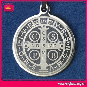 Venta al por mayor de <span class=keywords><strong>San</strong></span> <span class=keywords><strong>Benedicto</strong></span>, Buda medalla de plata de metal - Product Image 1