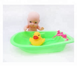 <span class=keywords><strong>Baignoire</strong></span> sûr vinyle petit en plastique bébé poupée <span class=keywords><strong>avec</strong></span> belle canard - Product Image 4