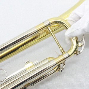 OEM Instrument à vent à vendre Cuivre Nickel Acier inoxydable Embouchure <span class=keywords><strong>Tromba</strong></span> <span class=keywords><strong>Trompette</strong></span> <span class=keywords><strong>Trompette</strong></span> Clé Sib <span class=keywords><strong>Trompette</strong></span> Laquée Or - Product Image 4
